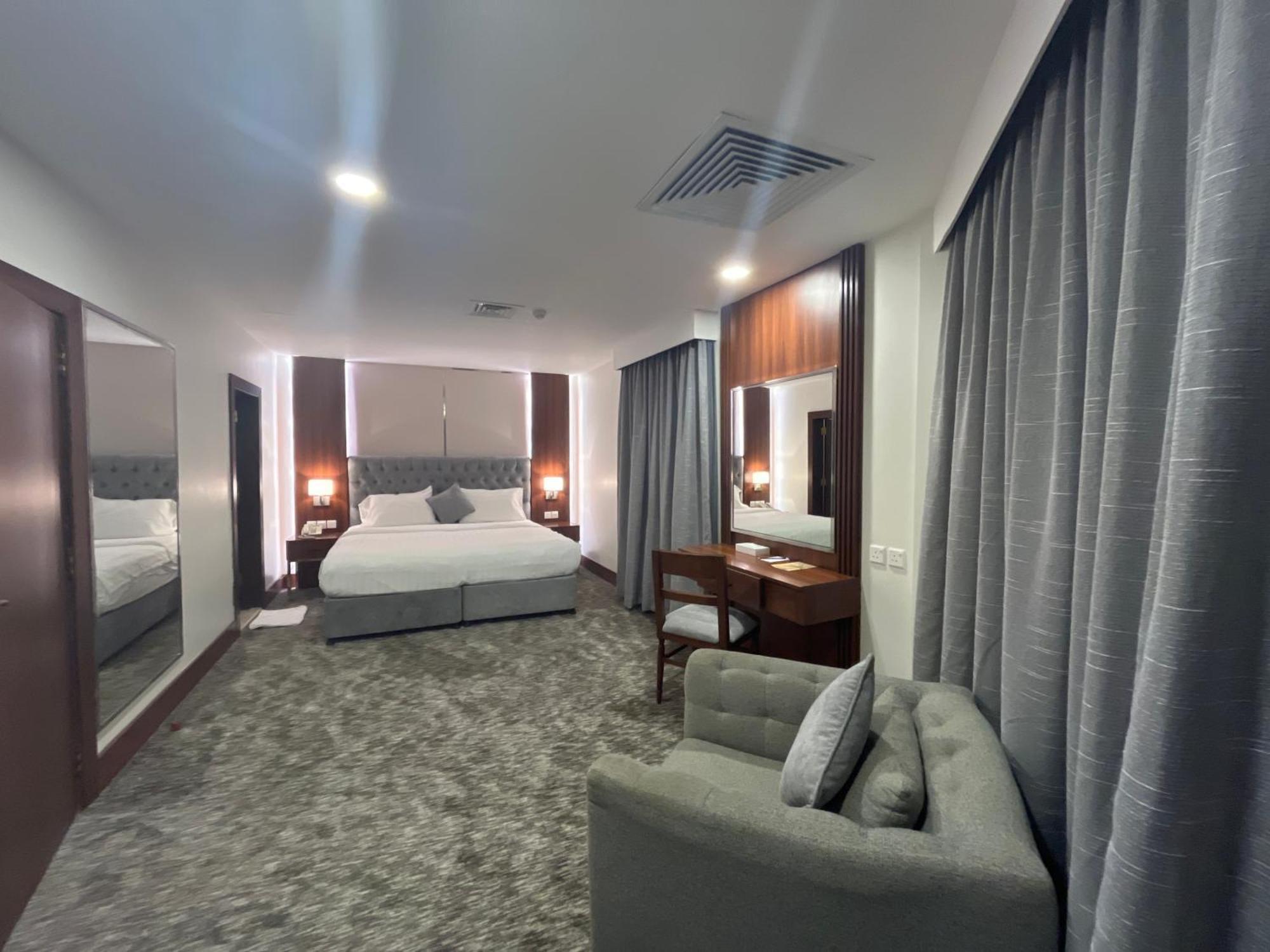 Lily Hotel Suite Mubarraz Al-Hofuf Exterior foto